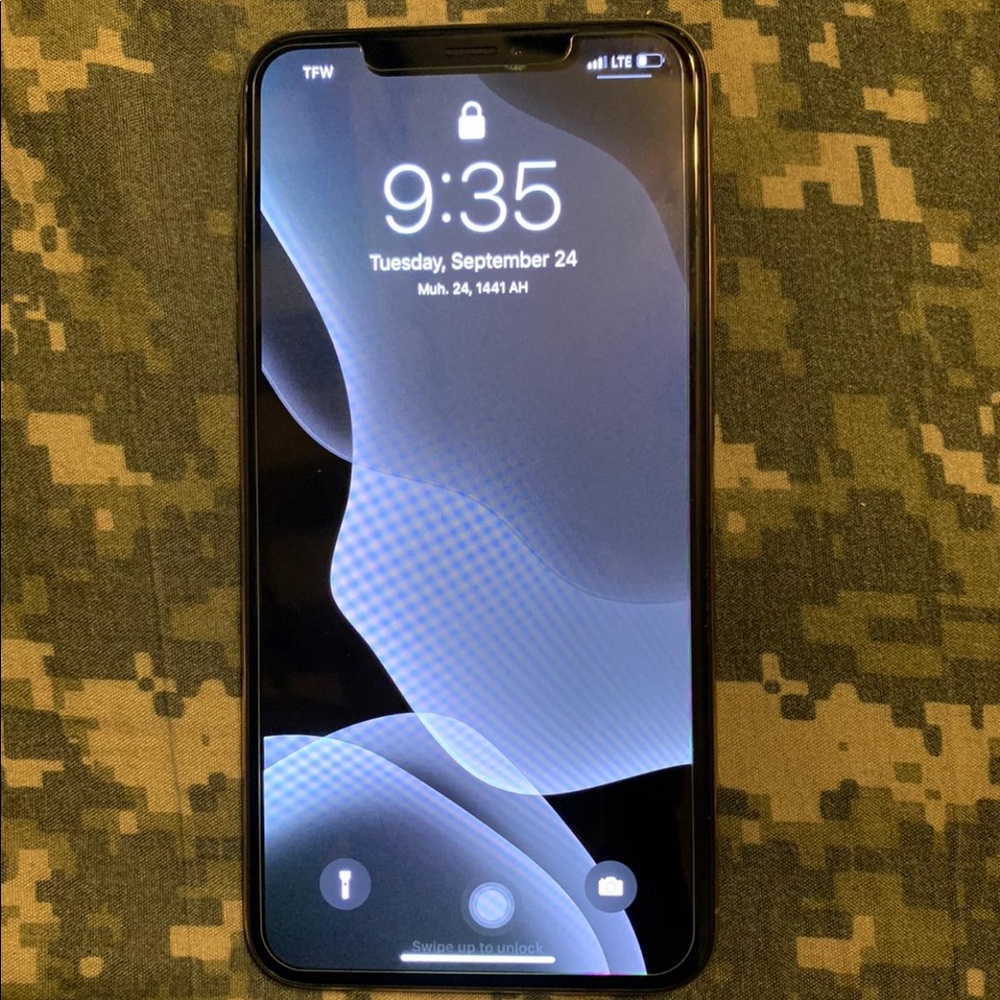 Iphone xs max 64 gb unlocked